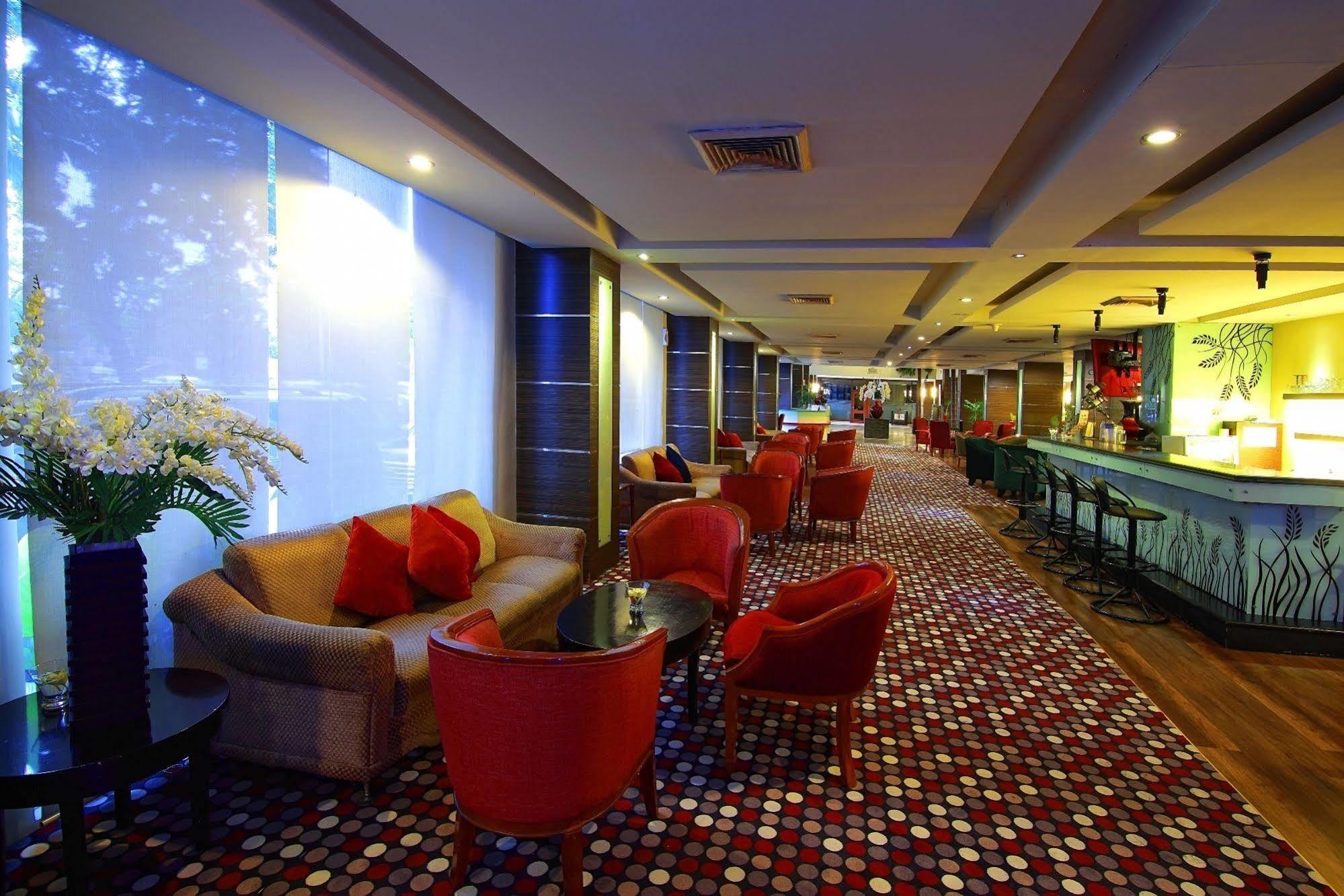 Pangeran Beach Hotel Παντάνγκ Εξωτερικό φωτογραφία